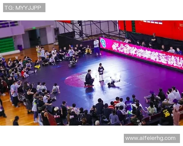 武汉街舞队的蜕变与成长:一段街舞文化的真实记录与探索之旅 武汉街舞队的蜕变与成长:一段街舞文化的真实记录与探索之旅