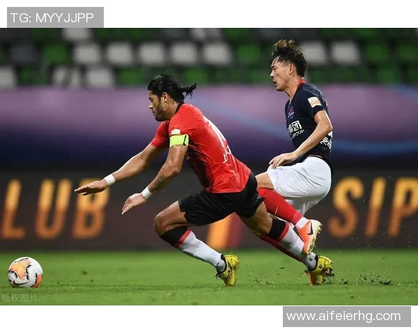 深入探讨重庆足球队与其他球队实力对比的独特视角与分析 深入探讨重庆足球队与其他球队实力对比的独特视角与分析