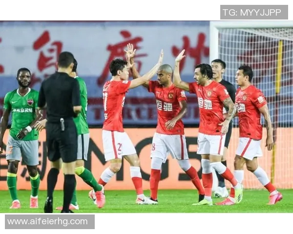 武汉篮球队战术变革引发热议全新打法助力球队崛起