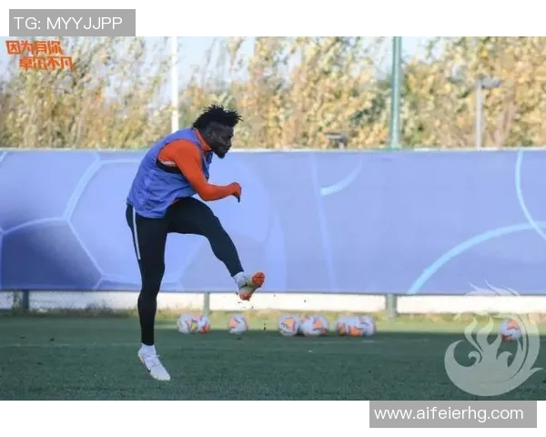 武汉网球队区域防守分析:优劣势与改进方向探讨 武汉网球队区域防守分析:优劣势与改进方向探讨