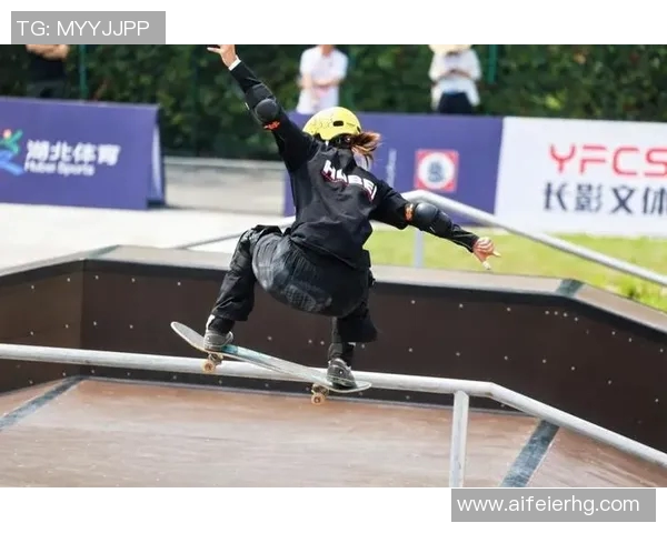 武汉滑板队勇闯世界滑板锦标赛的辉煌历程与成长故事 武汉滑板队勇闯世界滑板锦标赛的辉煌历程与成长故事