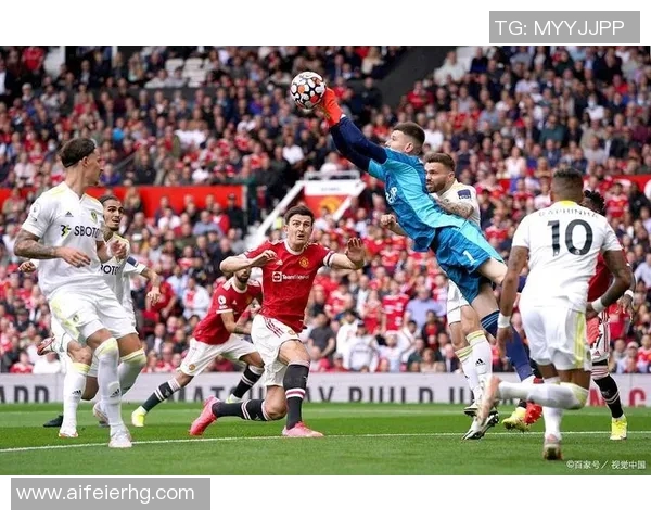 曼联与巴伦西亚精彩对决集锦回顾赛场瞬间尽显足球魅力与激情