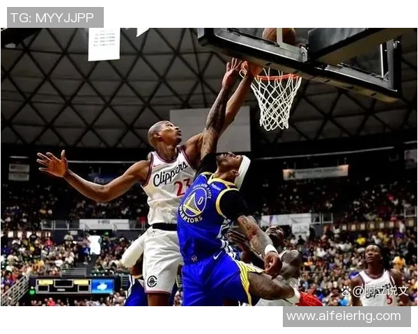 鹈鹕与小牛激战正酣2月26日NBA精彩对决回顾与分析