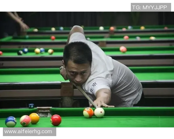 刘闯与李赫文的巅峰对决谁能在这场较量中胜出引发热议 刘闯与李赫文的巅峰对决谁能在这场较量中胜出引发热议