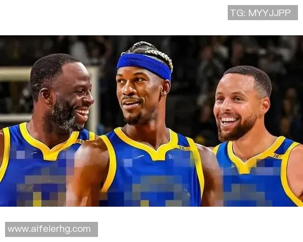 勇士与火箭的巅峰对决揭示了NBA西部决赛的激烈竞争与精彩瞬间 勇士与火箭的巅峰对决揭示了NBA西部决赛的激烈竞争与精彩瞬间