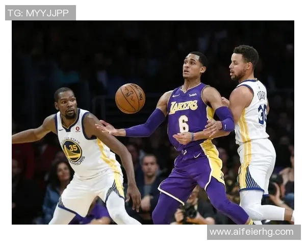 篮网与勇士对决球员数据分析及表现对比详解