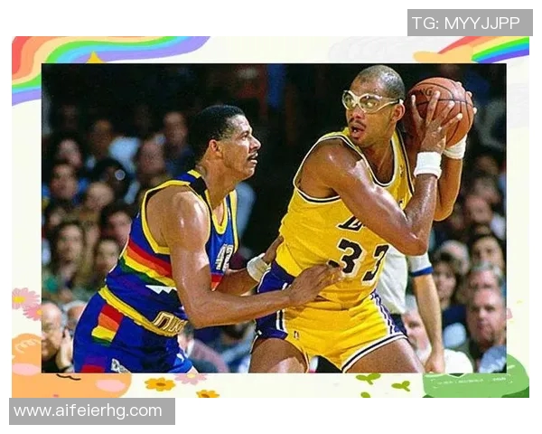 贾巴尔对阵76人再现经典对决NBA历史传奇球员的巅峰时刻回顾